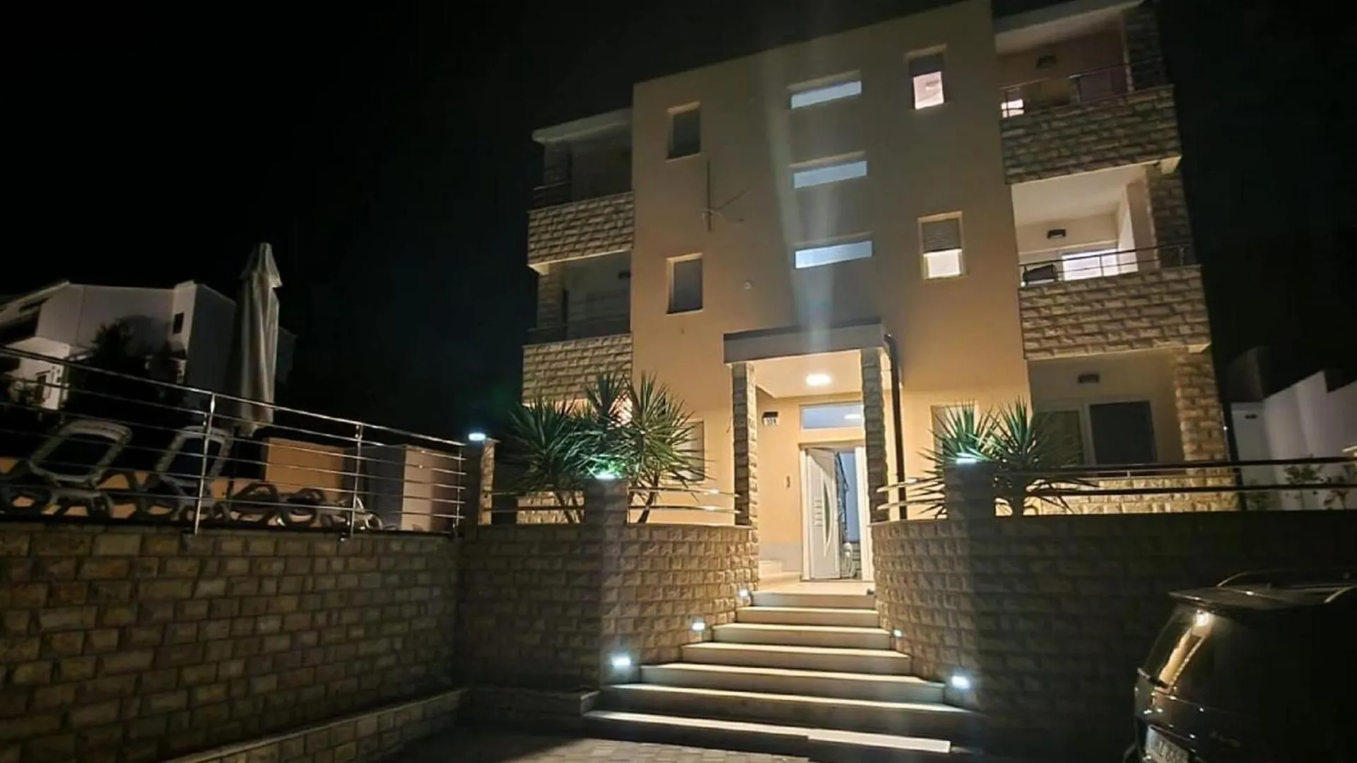 Apartment With Balcony And Swimming Pool Starigrad Paklenica