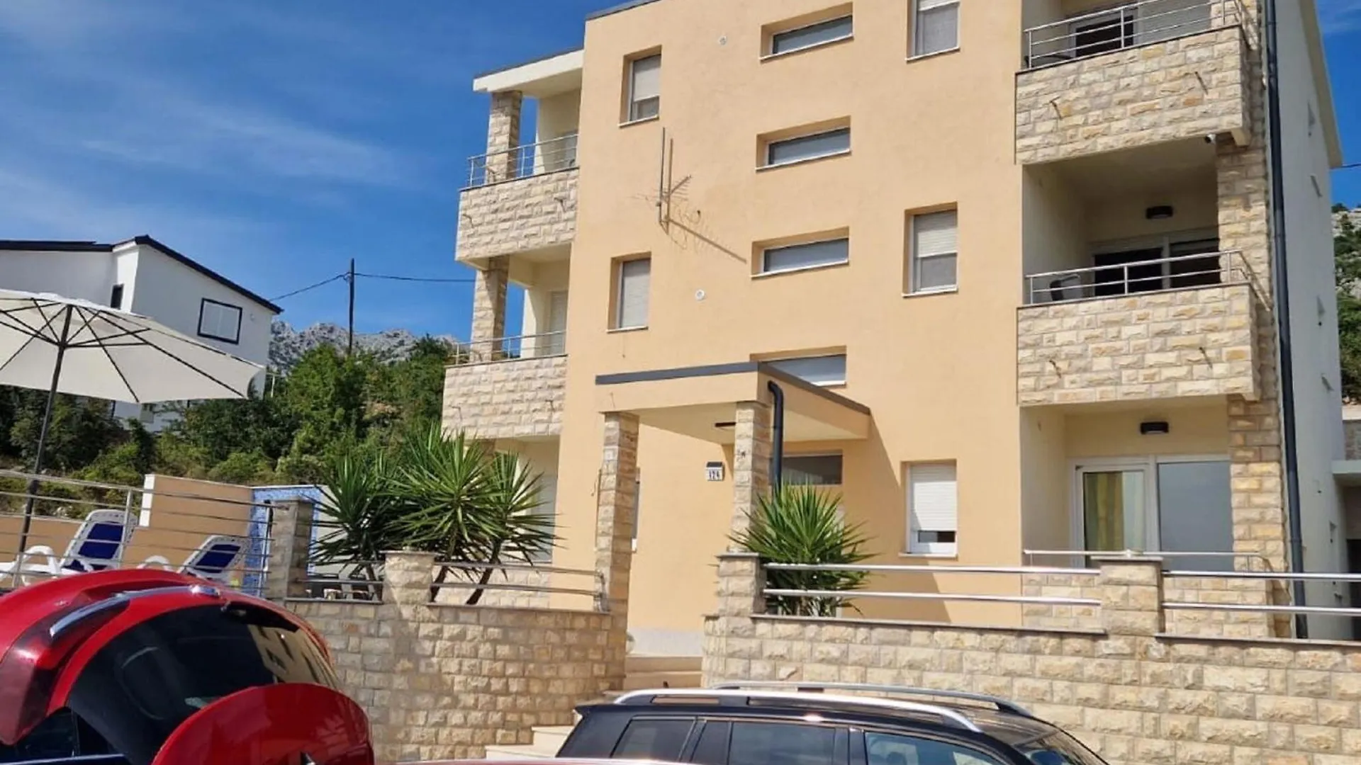 Apartment With Balcony And Swimming Pool Starigrad Paklenica