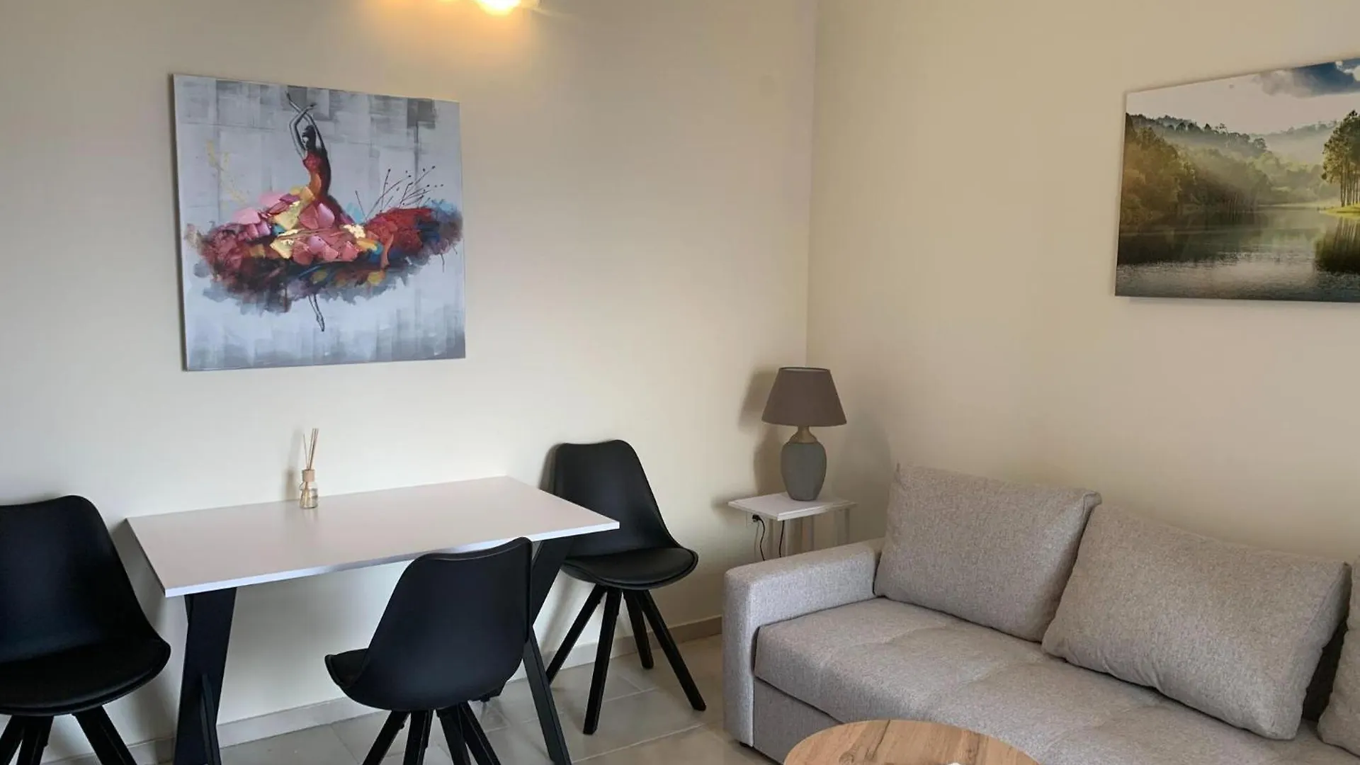 Apartment With Balcony And Swimming Pool Starigrad Paklenica Hırvatistan
